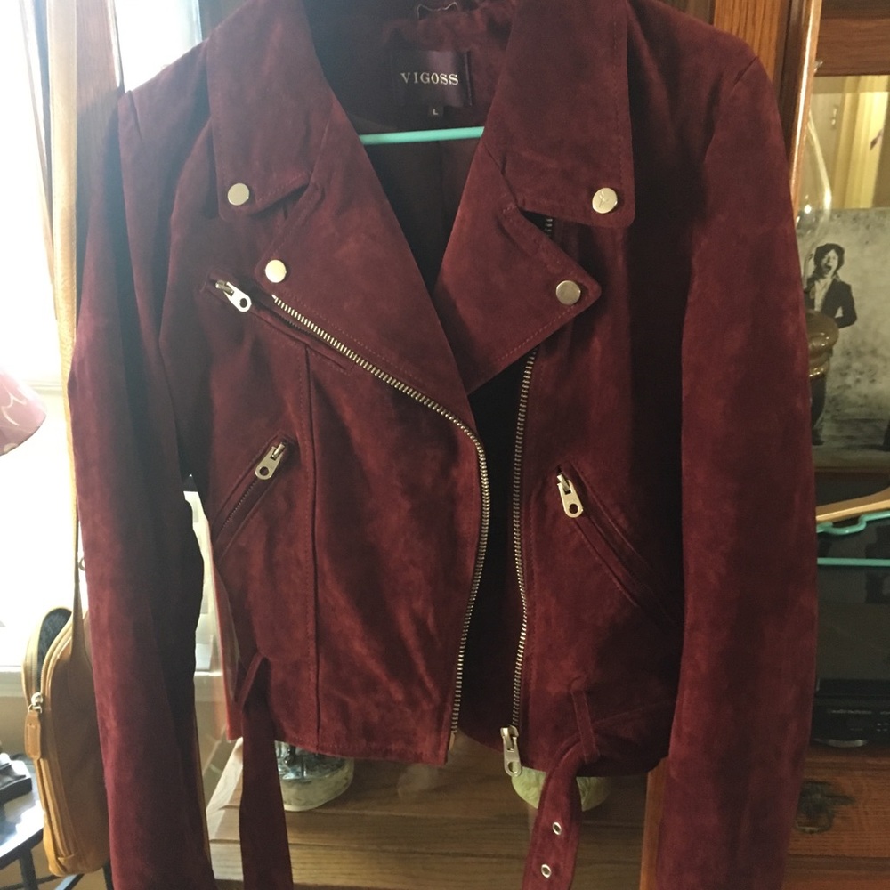 Red(berry) suede moto jacket 🌹